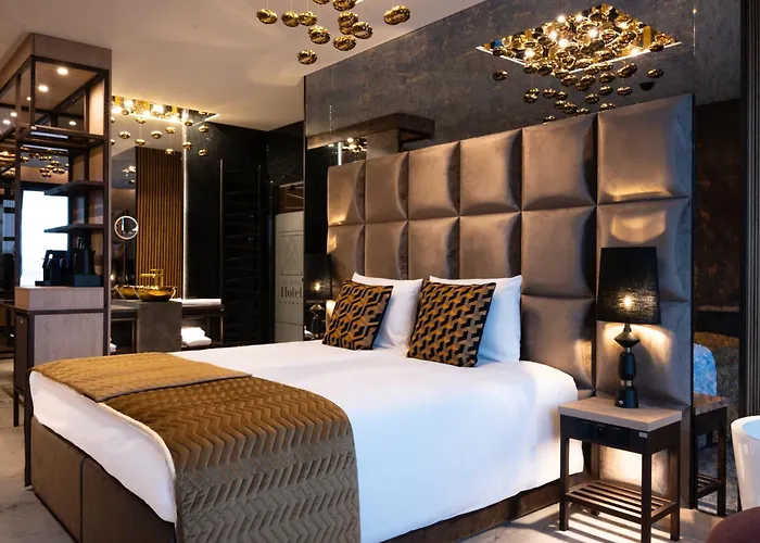 Art Suites Luxury